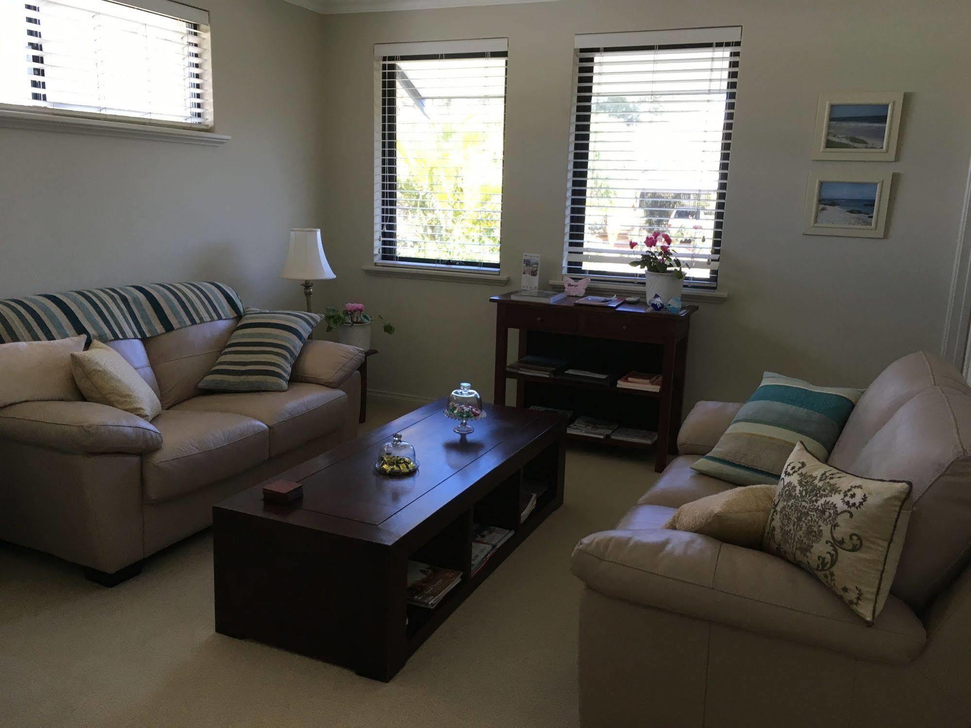 פרת'' Trigg Retreat Bed & Breakfast מראה חיצוני תמונה